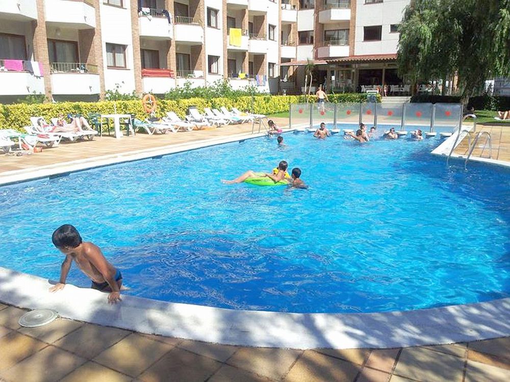 Aparthotel Las Mariposas Lloret de Mar Exteriör bild