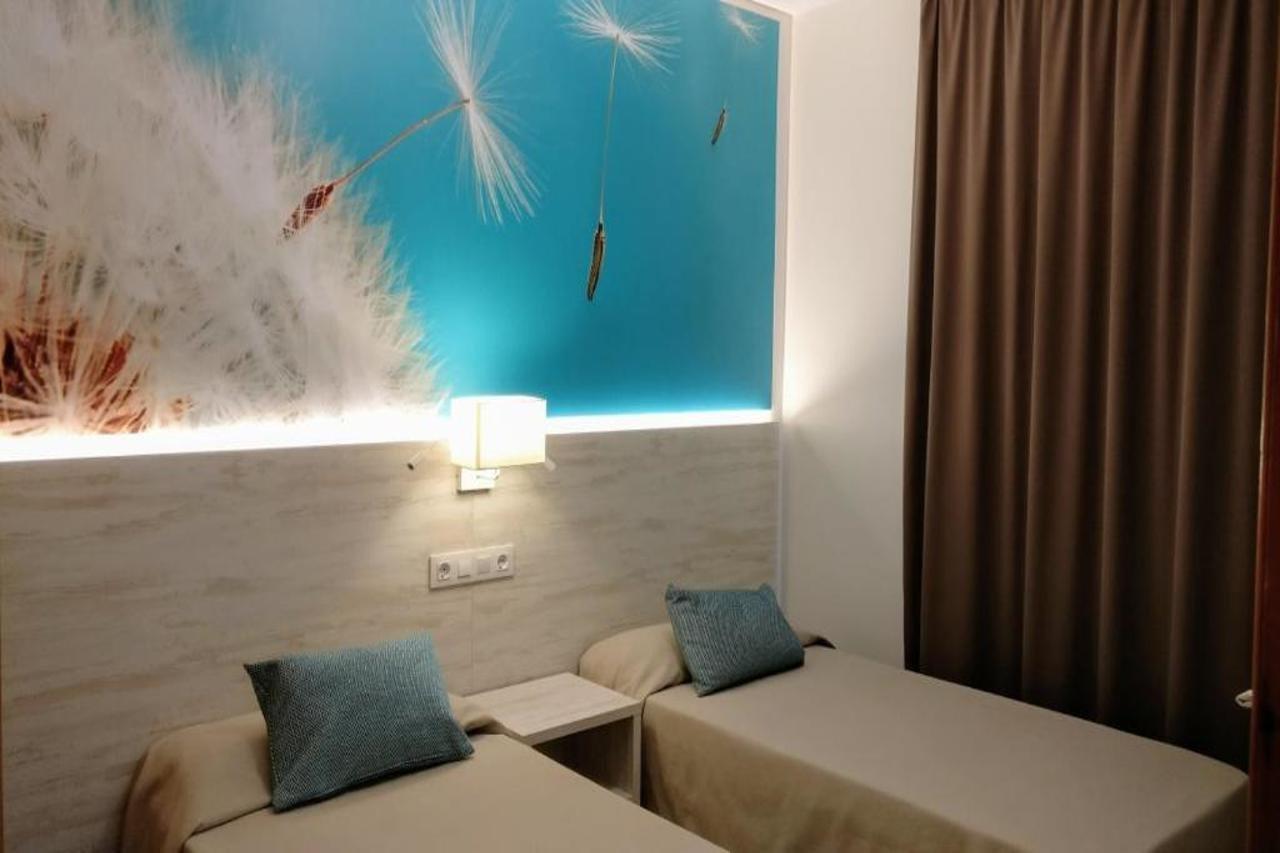 Aparthotel Las Mariposas Lloret de Mar Exteriör bild