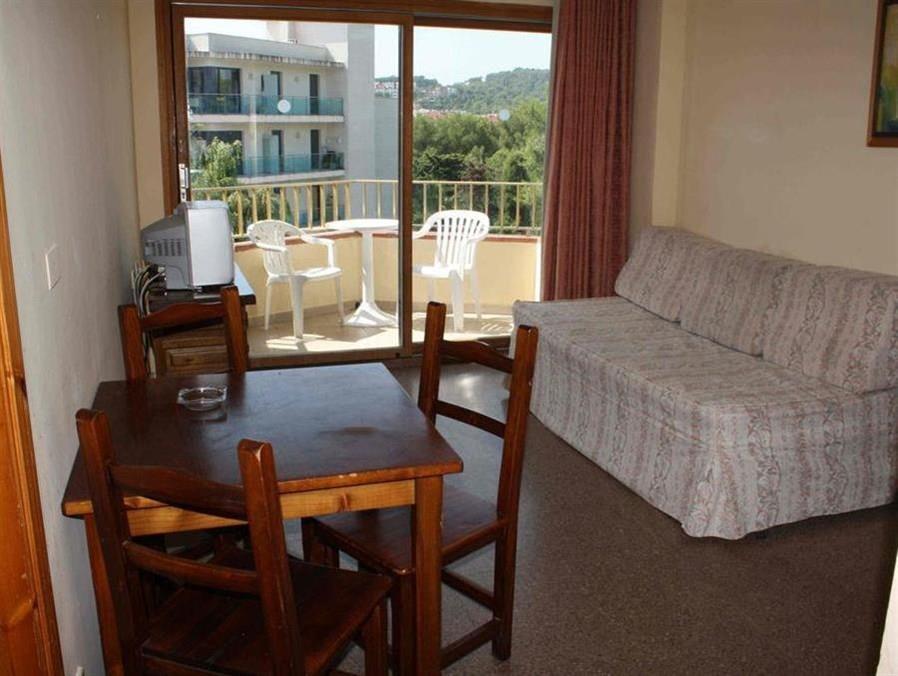 Aparthotel Las Mariposas Lloret de Mar Exteriör bild