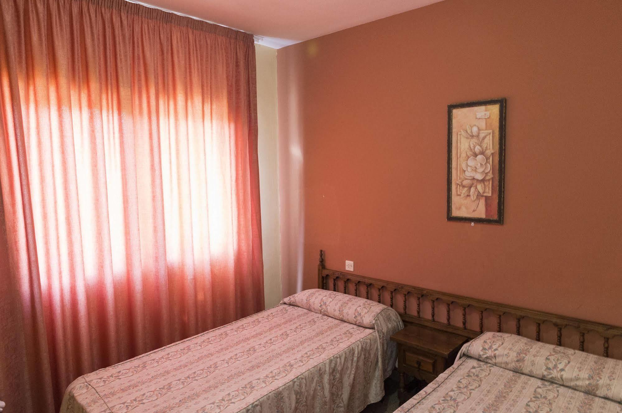 Aparthotel Las Mariposas Lloret de Mar Exteriör bild